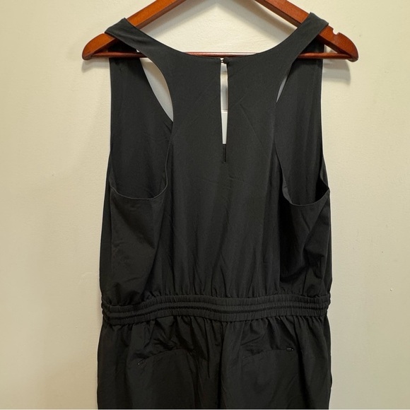 Banana Republic BR SPORT Flyweight Jumpsuit with Core Temp Size Large - Picture 9 of 15